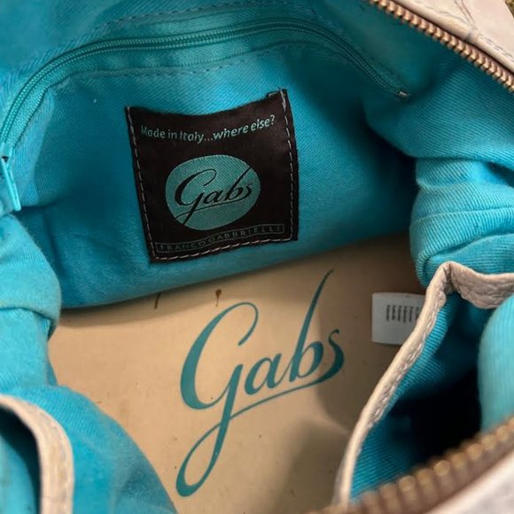 Gabs Flat Bag in Grey and Blue - Picture 10 of 12